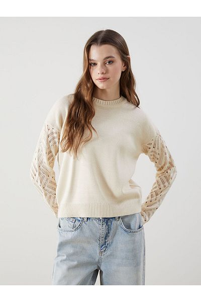LC Waikiki Lcwaikiki Classic Ecru Crew Neck Self Patterned Women's Knitwear Sweater