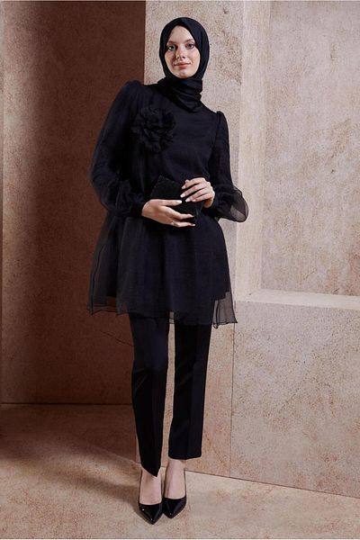 Alvina Tunic 44552 - Accessory Detailed