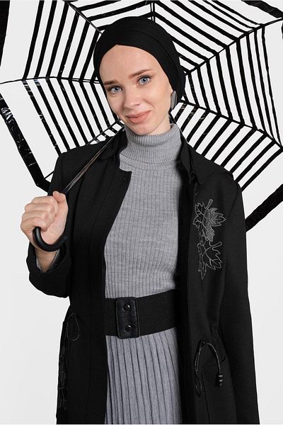 Alvina 10019 Μοντέλο με κουκούλα Judge Collar Overcoat