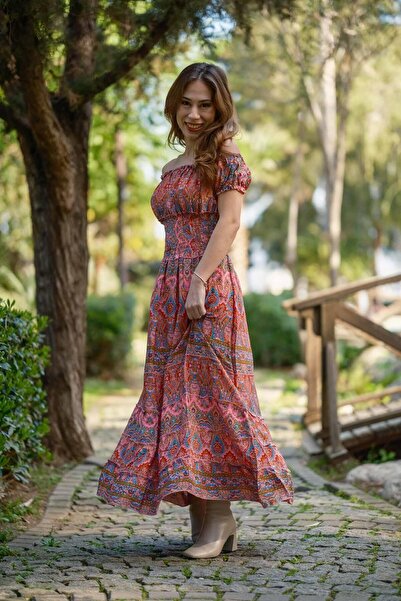 Miss Boheme Pembe Madonna Yaka İpek Elbise