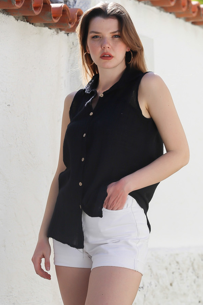 Chiccy Black Sleeveless Buttoned Washed Blouse Mesh Detailed Casual Woven