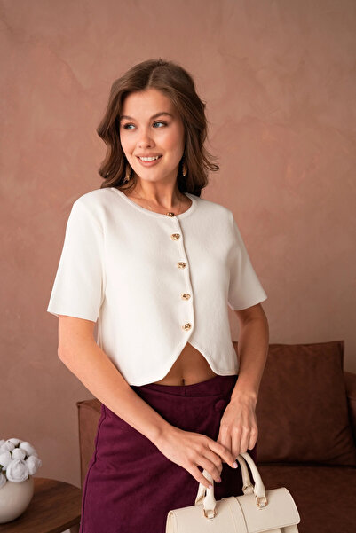 Arbucky Crew Neck Button Detailed Short Knitwear Jacket