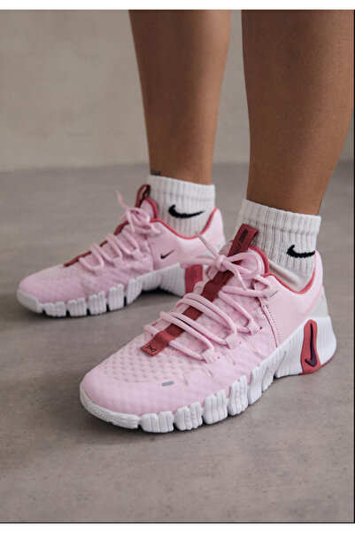 Nike Free Metcon 5 "Pink Pembe Kadın Spor Kadın Ayakkabısı