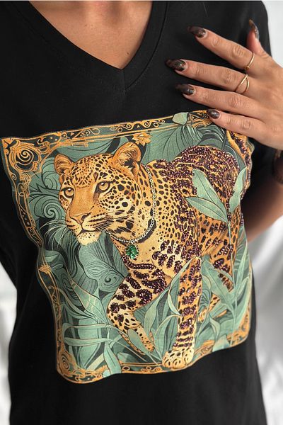 FEMELLE Women's Black V-Neck Large Size Tiger Sequin Sequin Embroidered 100% Cotton T-Shirt