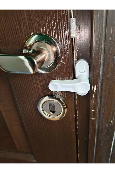 Deaks 3 Pcs Pvc, Wood and Aluminum Door-Window Pull Plastic Child Burglar Safety Lock