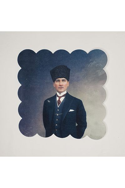 DECO Marshal Ataturk Portrait Patterned Laser Cut Cocktail Napkin