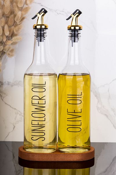 Dolkin Home 750 ml Wooden Stand Oil Liquid Gold Tip Glass Oil Pot