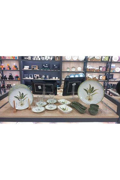Keramika 19 Piece Patterned Breakfast Set