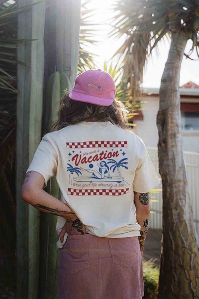 Tee&more. Unisex Oversize Premium T-shirt - Back and Front Printed, Retro Vacation Model