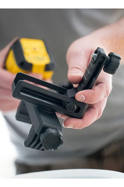 Stanley Cross Line Cubix Laser Level Red Beam - Range 12M - Level 4 Degree, Stht77498-1