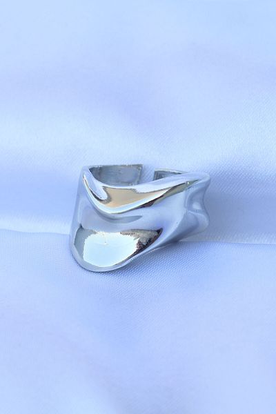 Exporanto Brass Silver Color Adjustable Thick Crush Ring