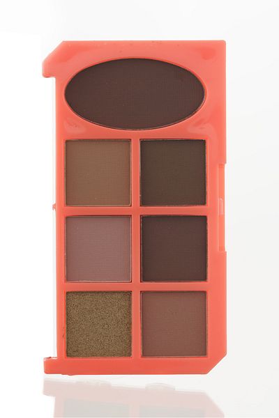 Makeuptime Mt 7 Color Eyeshadow Palette 01