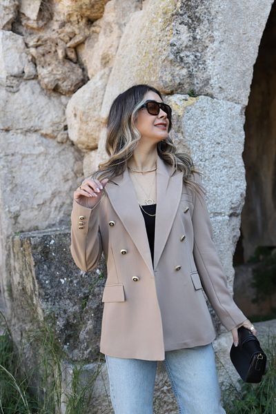 bytugcekaya Двуредно блейзър с копчета от норка Prive