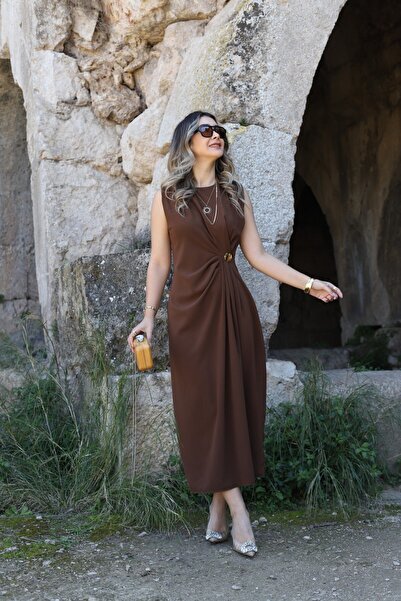 bytugcekaya Kahve Orjin Sıfır Kol Drapeli Tokalı Elbise