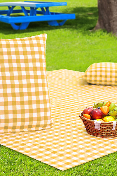AfgTech Piknik Seti 170x170cm Piti Kareli Piknik Örtüsü, 40x40cm 2 Adet Minder Sarı