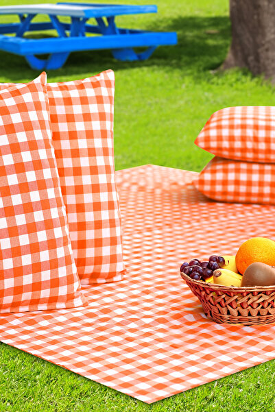 AfgTech Piknik Seti 170x170cm Piti Kareli Piknik Örtüsü, 40x40cm 4 Adet Minder Turuncu