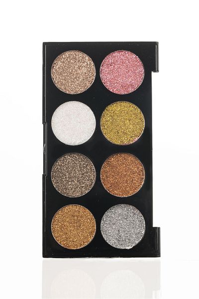 Makeuptime Mt 8 Color Glitter Eyeshadow Palette 01