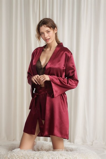 QKK Kadın Bordo Saten Gelin 6'lı Çeyiz Seti Sabahlık & Gecelik & Pijama Şortlu Takım Q8U6O2K0KKA
