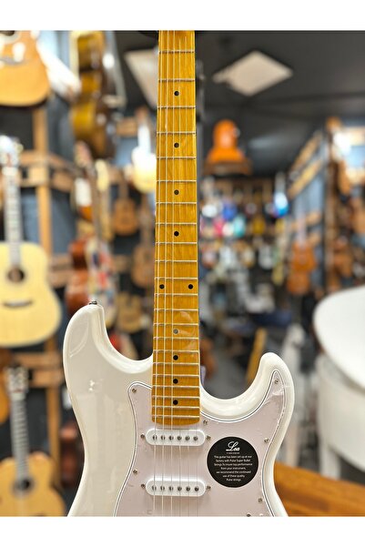 LEA Stratocaster  S-S-S Elektro Gitar