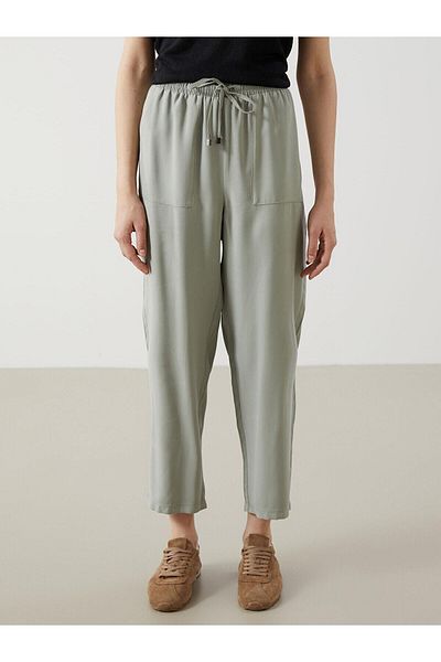 LC Waikiki Lcw Grace Carrot Cut Women's Trousers with Elastic Waist