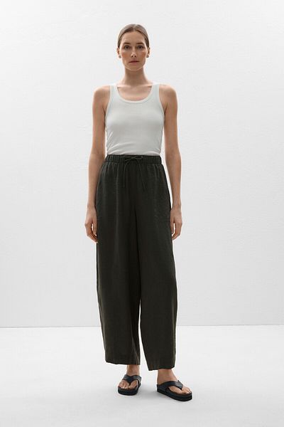 Oysho 100% Linen Barrel Trousers