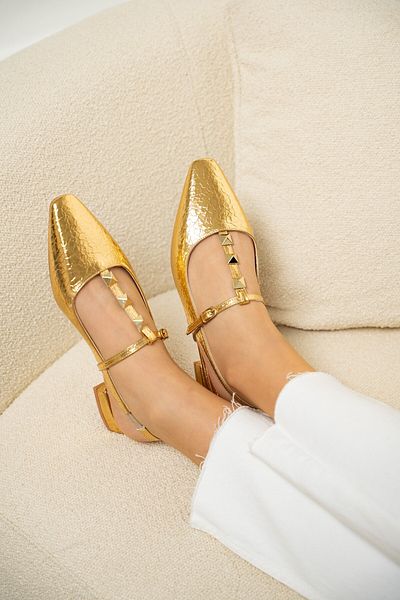 LAMİNTA Moza Gold Patent Leather Women's Ballerinas with Staple Detail