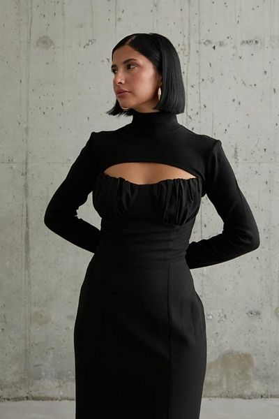 AKNButik Black Chest Cup Dress