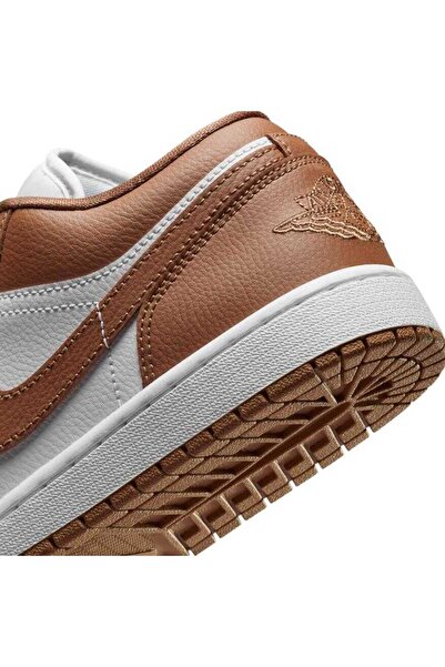 JORDAN Women's Streetball Shoes