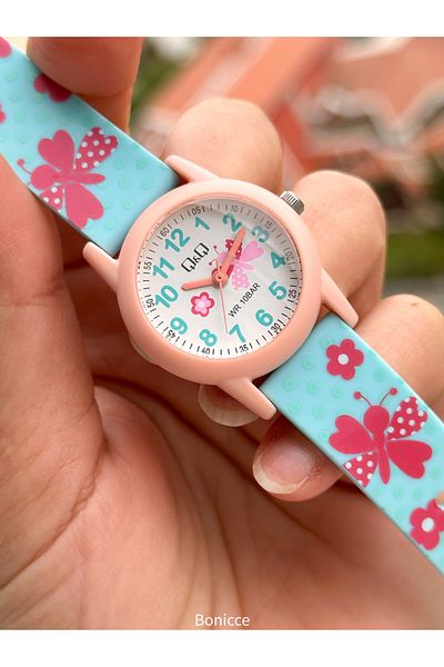 Q&Q 10 Atm, 2 Years Warranty, Blue Silicone Cord Girl's Wristwatch Suitable for Pool and Sea Use
