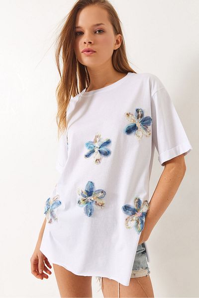 Bianco Lucci Lässiges Damen-T-Shirt mit Blumenstickerei und Schlitzen an den Seiten 60283068