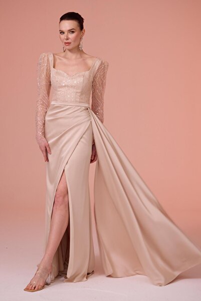 Carmen Bej Uzun Kollu İşlemeli Saten Abiye Elbise