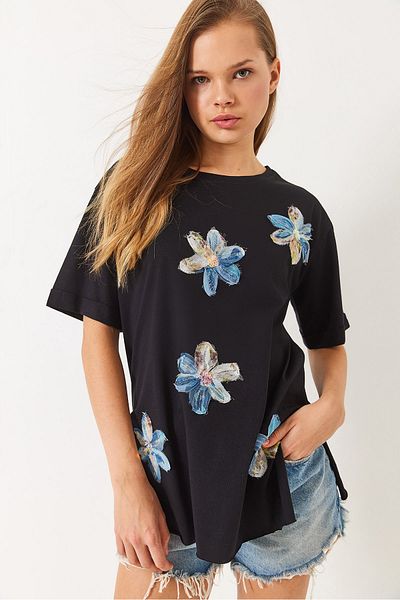 Bianco Lucci Lässiges Damen-T-Shirt mit Blumenstickerei und Schlitzen an den Seiten 60283068