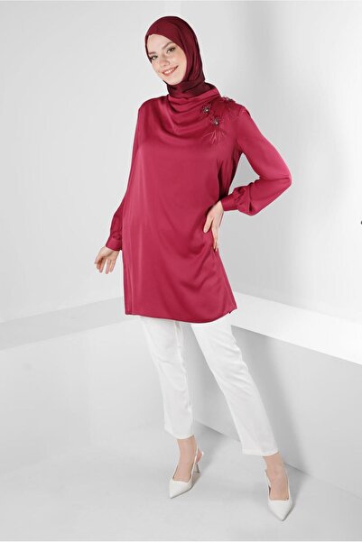 Alvina SATIN TUNIC WITH FLOWER ACCESSORY 43515