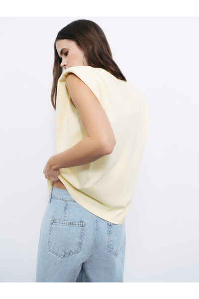 Nocturne Padded Basic T-Shirt