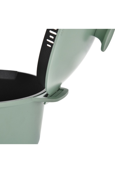 Ambition Pot with lid 24cm, 4.4L, Qualum Basic coating, Fern