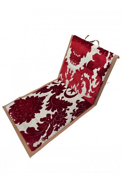 Cady One Foldable Ground Chair