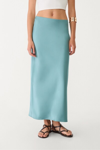 Stradivarius Satin midi skirt