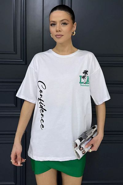 GÜLSELİ Γυναικείο T-Shirt με λευκή στάμπα με λαιμόκοψη