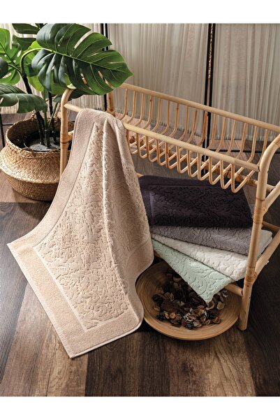Sevim Set of 2 Foot Towels - 100% Cotton Cappuccino Color Damask Patterned Soft Towels - 50X70Cm