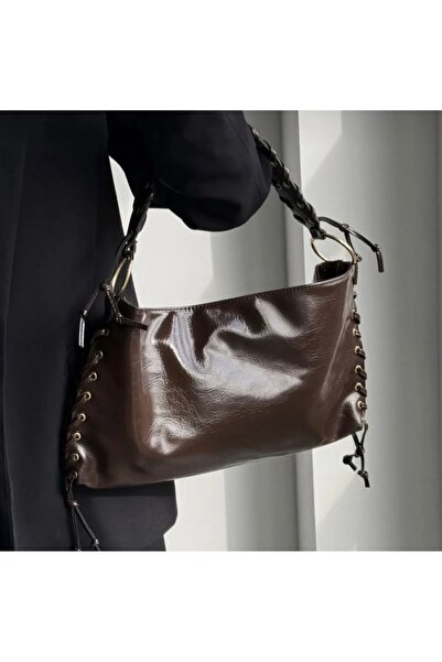 Die Fein Mercan Stores Soft Patent Leather Hand and Shoulder Bag with Tassel ...