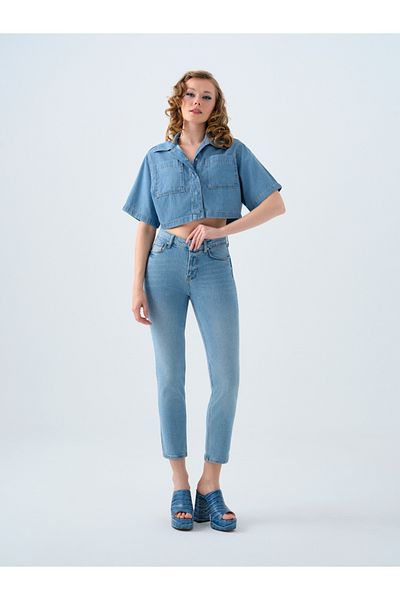 Loft Women's Regular Fit Shirt - Sleeves