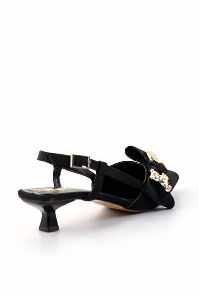 Bambi Mat Siyah Kadın Klasik Topuklu Ayakkabı K01726600438