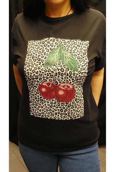 tellevolle تيشيرت بنمط الكرز