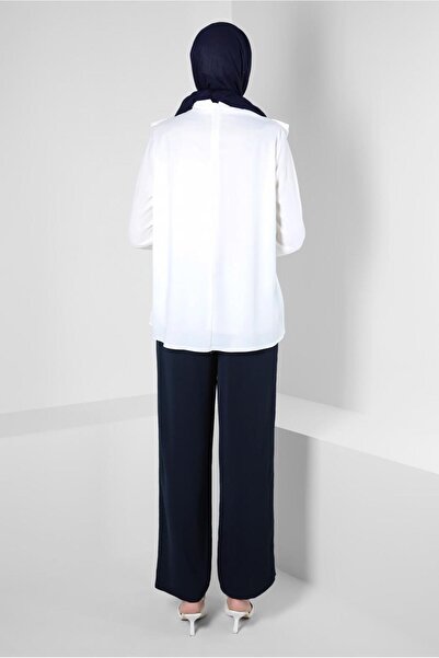 Alvina CARROT CUT TROUSERS WITH ELASTIC WAIST 70548