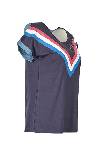 Vedi Minimalist Vintage Women's T-Shirt - Short Sleeve Casual