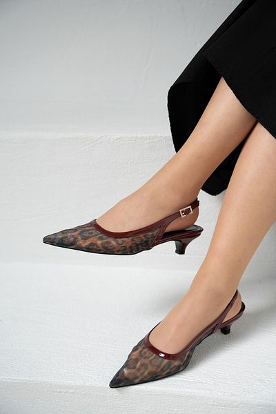 LAMİNTA Pantofi cu toc de damă cu model leopard transparent burgundy