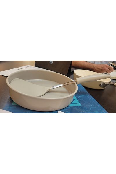 Martha Stewart Gallen Laof Pan 9" Cool Gray