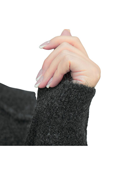 Giordano Women's Cozy Acrylic Blend Long Sleeve Pullover