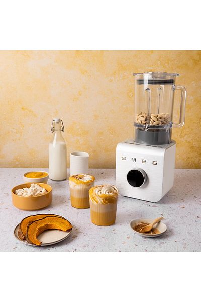 SMEG BLC01 خلاط كهربائي عالي الأداء