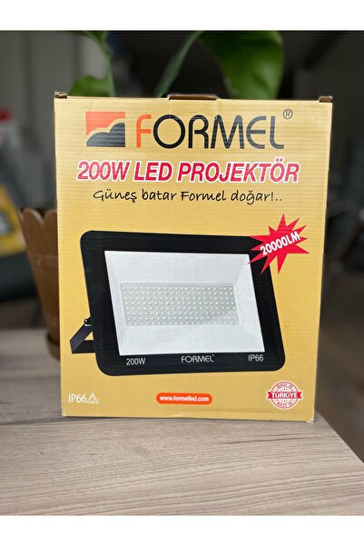 FORMEL 200 WATT BEYAZ IŞIK LED PROJEKTÖR